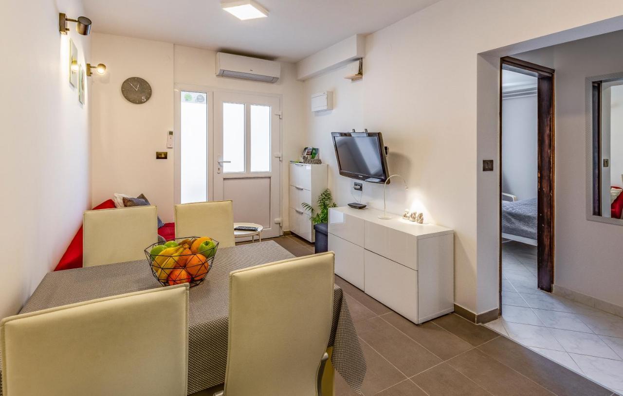 Apartment Mar بيشكانا أوفالا المظهر الخارجي الصورة
