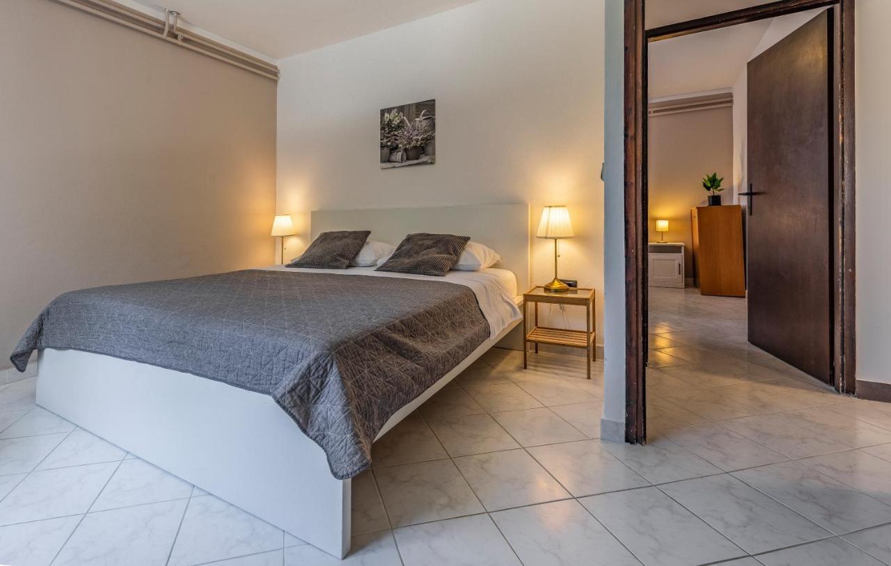 Apartment Mar بيشكانا أوفالا المظهر الخارجي الصورة
